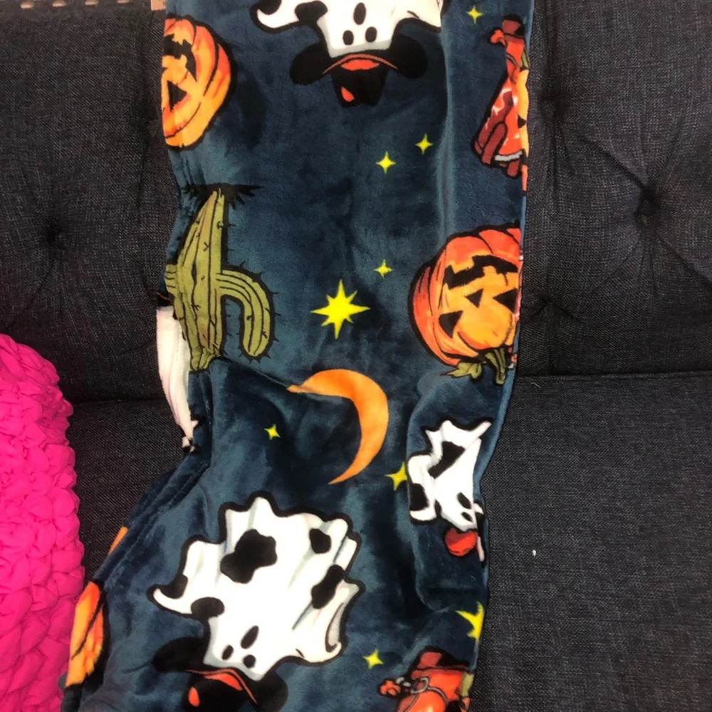 👻 Wrangler Halloween Blanket - western cowboy ghost theme